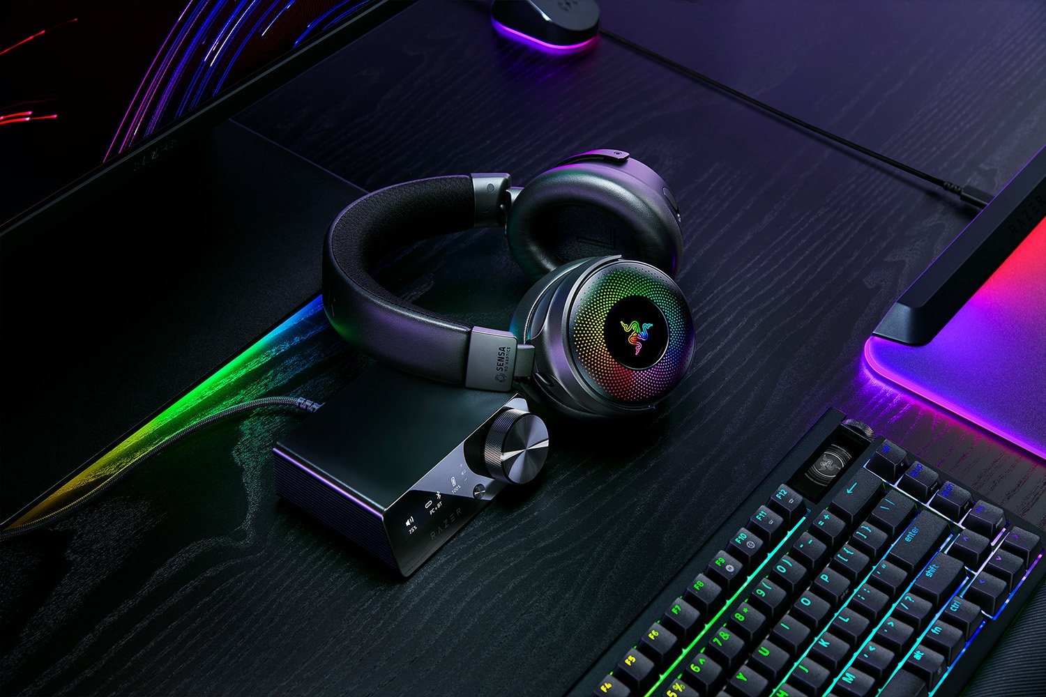 RAZER-KRAKEN-V4-PRO-Headset-2